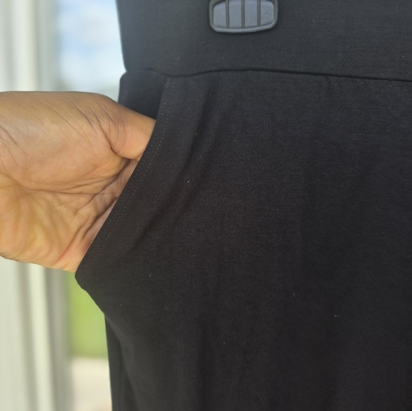 Eileen Fisher Pull On Pants Size PL Black Women Cropped 32x25 Minimalist - Picture 6 of 11